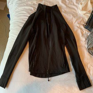 LULU LEMON DEFINE JACKET PERFECT CONDITION SIZE 6